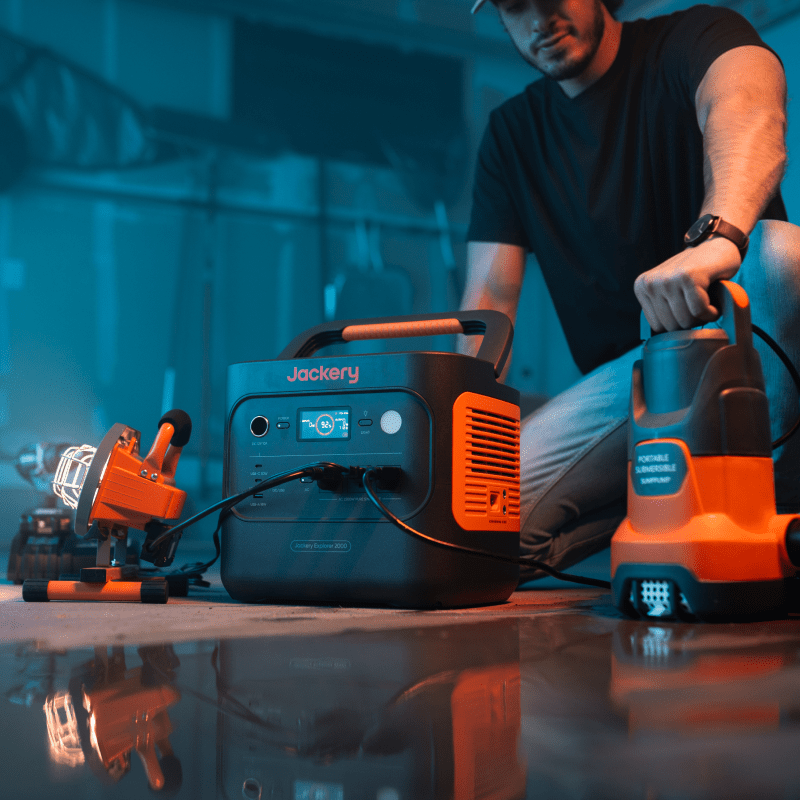 Jackery Explorer  2000 v2 Portable Power Station - Power Tools