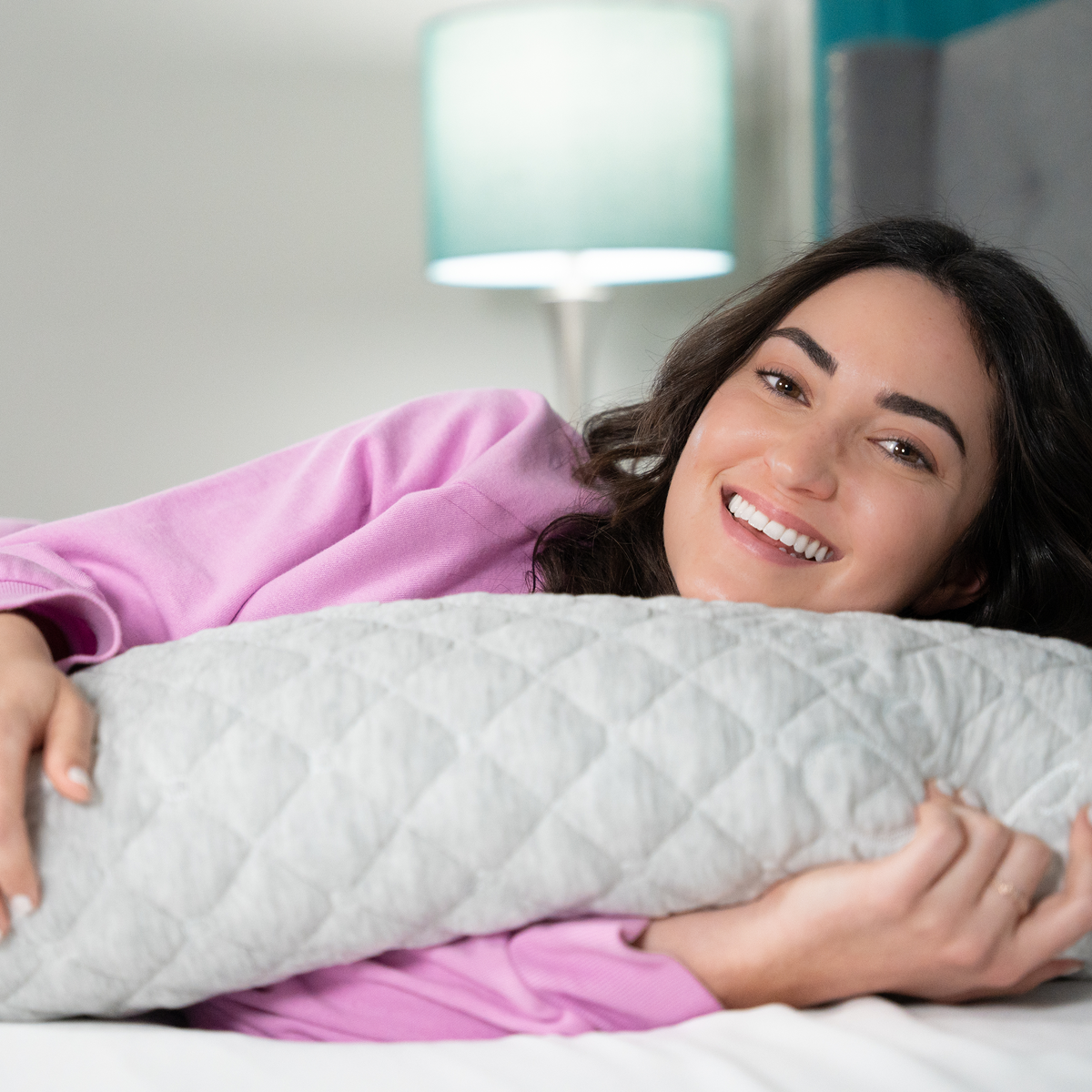 Honeydew luxury body pillow