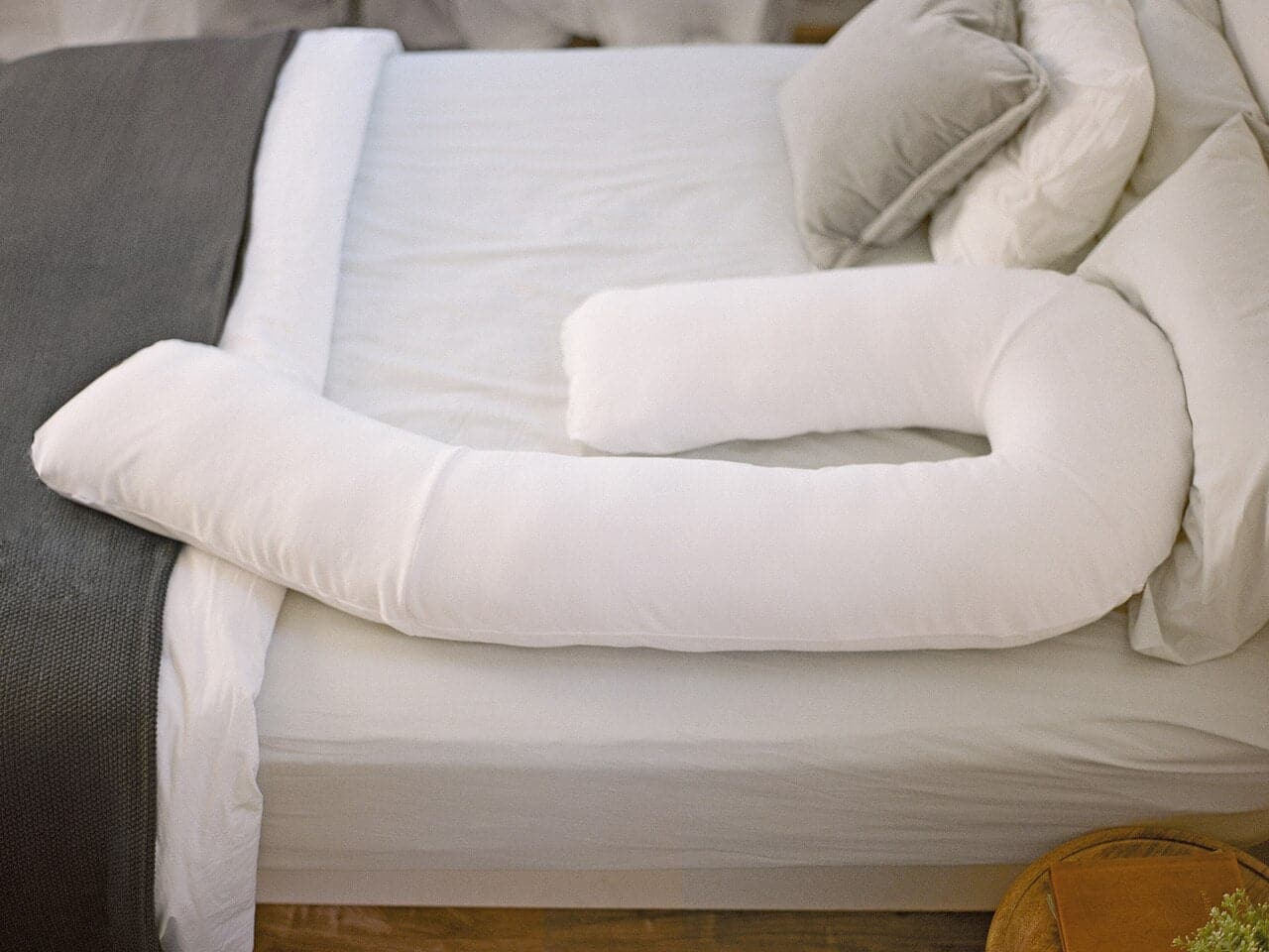 MedCline Therapeutic Body Pillow - Heartstrong Sleep