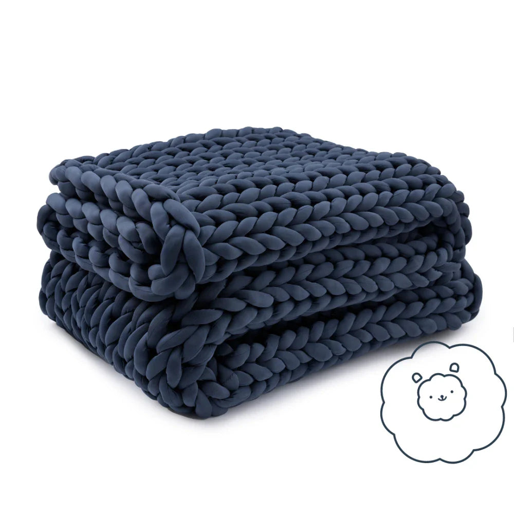 Nuzzie Ice Knit cooling weighted blanket in Pacific Blue