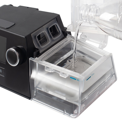 React Health Luna G3 water chamber tub filled with distilled water ready for CPAP therapy